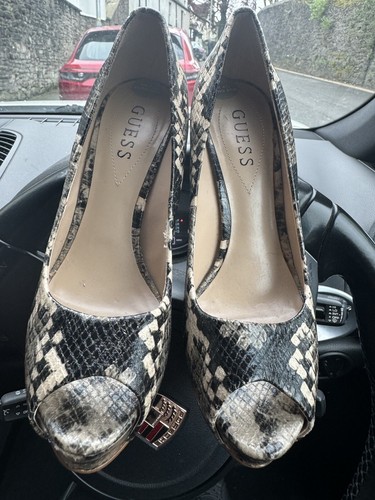 Guess grey black peep toe - black,